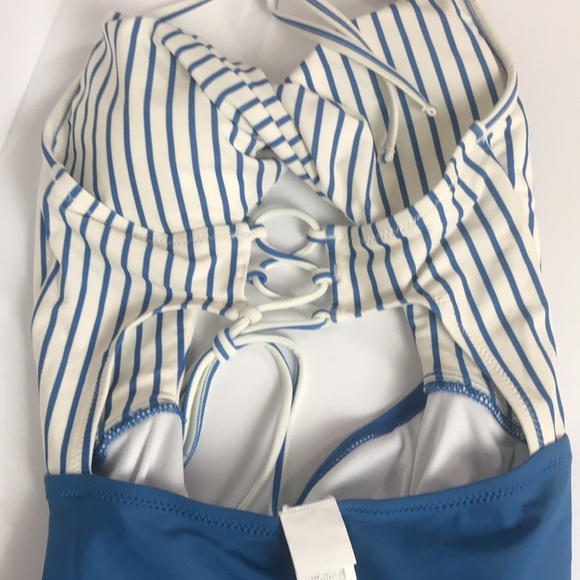 Cupshe Swim Navy Striped Twist Front One Piece Swimsuit Size Medium - Picture 10 of 11